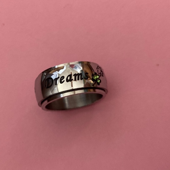 Jewelry - Green Austrian Crystal Dreams Ring
